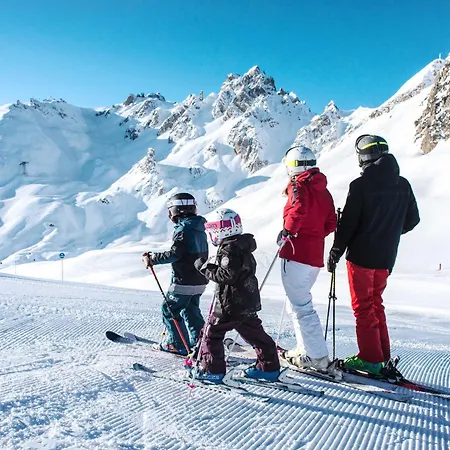 Apartment 2 Pieces Confortables, Skis Aux Pieds, Proche Commerces, 4 Pers - Fr-1-182a-5 *